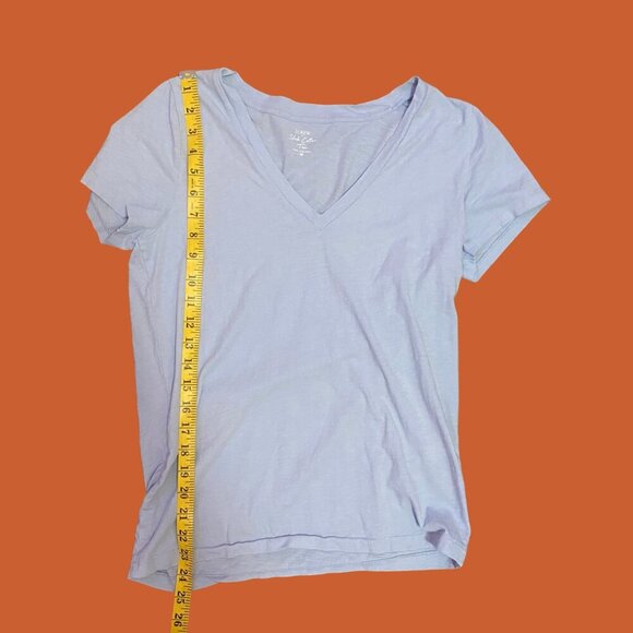 💙 J.Crew Slub Cotton V-Neck Tee in Light Blue (Size M) - Picture 3 of 6